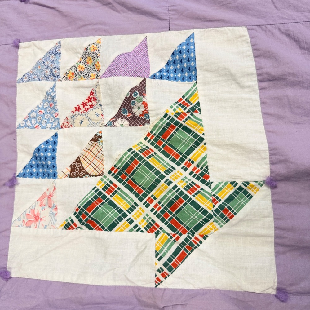 Vintage Handmade Basket Quilt Flour Feed Sack Backing Purple Scrap Quilt 82 x 72 - Picture 4 of 9